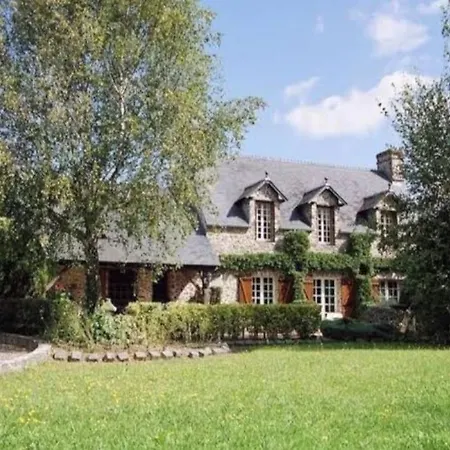 La Maison De Gouville, Avec Piscine Et Spa, Proche Holiday home *