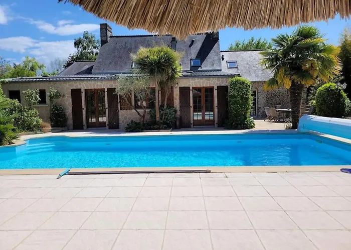 La Maison De Gouville, Avec Piscine Et Spa, Proche Gouville-sur-Mer