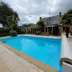 Maisons De Familles Beautiful Beachfront With A Pool * Gouville-sur-Mer