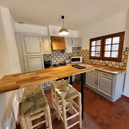 Maisons De Familles Beautiful Beachfront With A Pool *