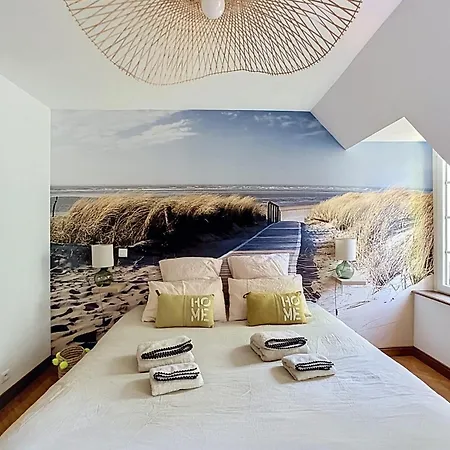 Maisons De Familles Beautiful Beachfront With A Pool וילה *