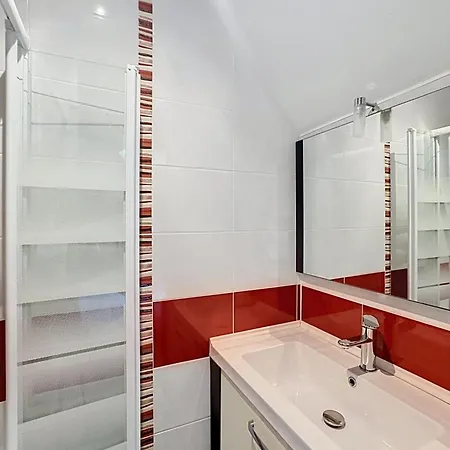 וילה Maisons De Familles Beautiful Beachfront With A Pool Gouville-sur-Mer