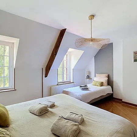 Maisons De Familles Beautiful Beachfront With A Pool * Gouville-sur-Mer