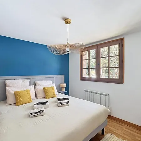 Maisons De Familles Beautiful Beachfront With A Pool וילה *