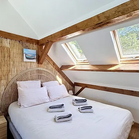Maisons De Familles Beautiful Beachfront With A Pool * Gouville-sur-Mer