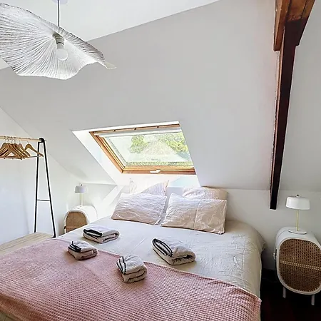 Maisons De Familles Beautiful Beachfront With A Pool *