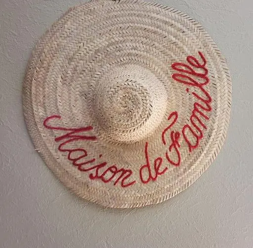 La Maison De Gouville, Avec Piscine Et Spa, Proche Dom wakacyjny Gouville-sur-Mer